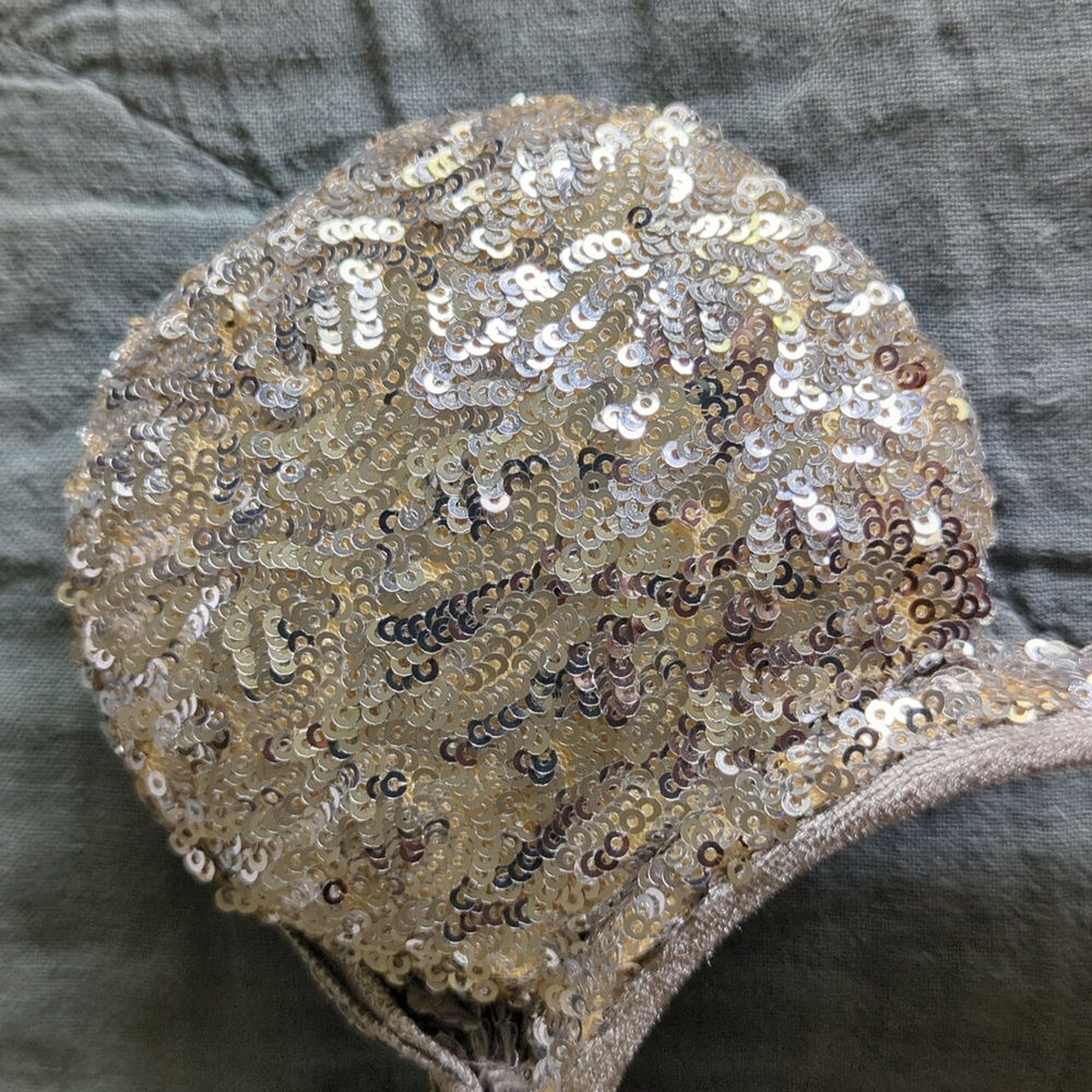 🤍🩶🤍Disneyland Resort Minnie Mouse Ears Silver Sequin Glitter Headband🤍🩶🤍 - Picture 4 of 6
